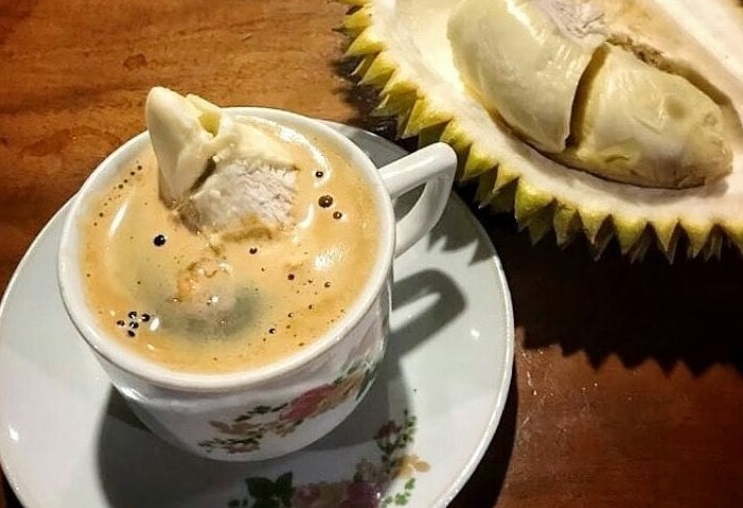 Eksplorasi Rasa Unik Minuman Kopi Susu Durian yang Lezat