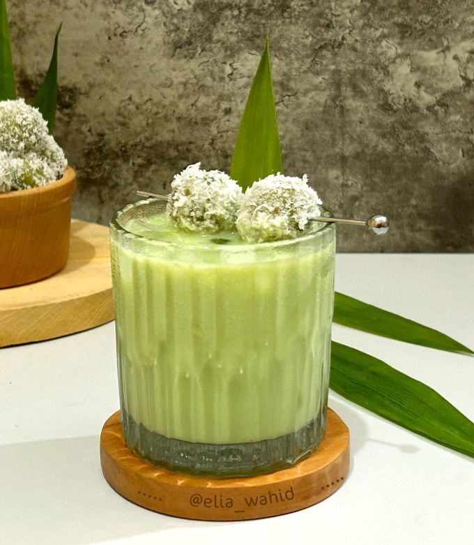 Minuman Klepon Latte ala Cafe: Kombinasi Manis dan Creamy yang Menggoda